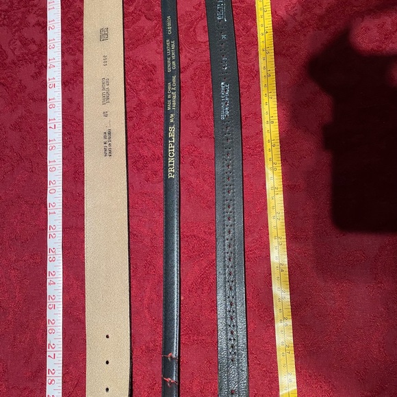 🌼 5 for $15 🌼 Bundle of 3 Black genuine leather belts (Ladies) - Picture 8 of 12